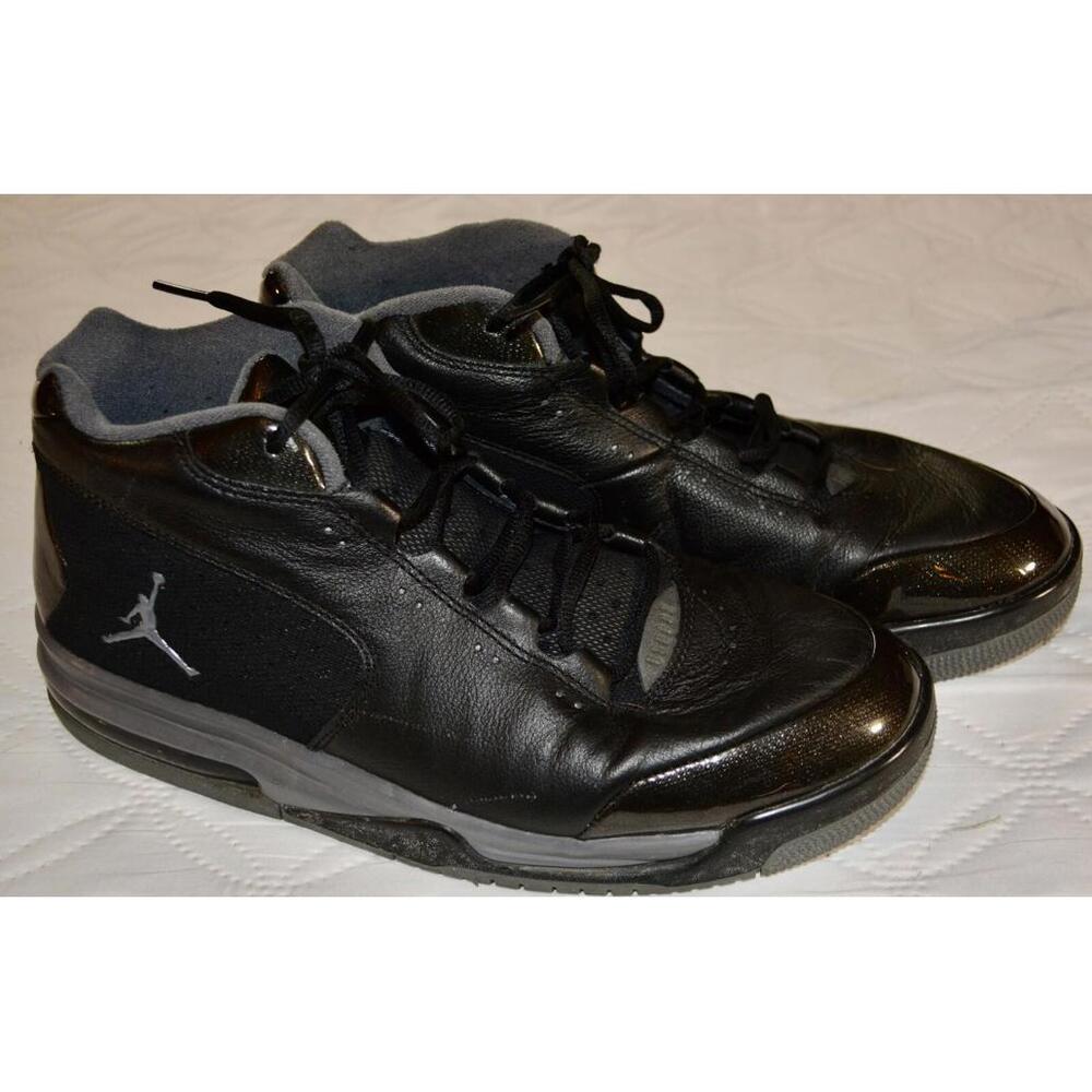 Size 10.5 - Jordan Big Fund Viz RST Black 2012 Good Condition